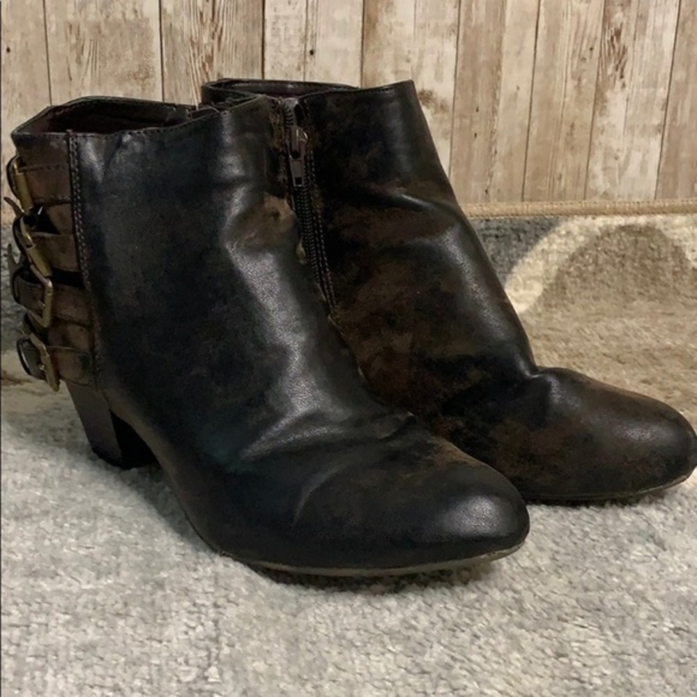 Nicole Jenny Style Bootie